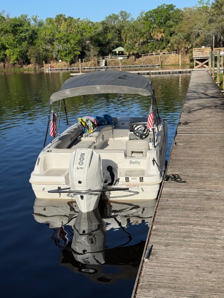 Hurricane deck boat rental for cruising the St. Johns River in DeBary